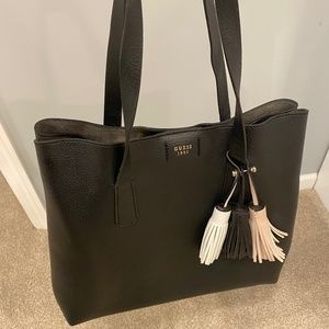 Guess Tote bag